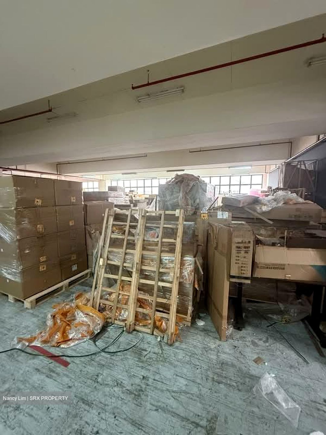 Tat Ann Building (D20), Factory #558113781
